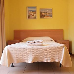 Kamer met een Queen Size Bed